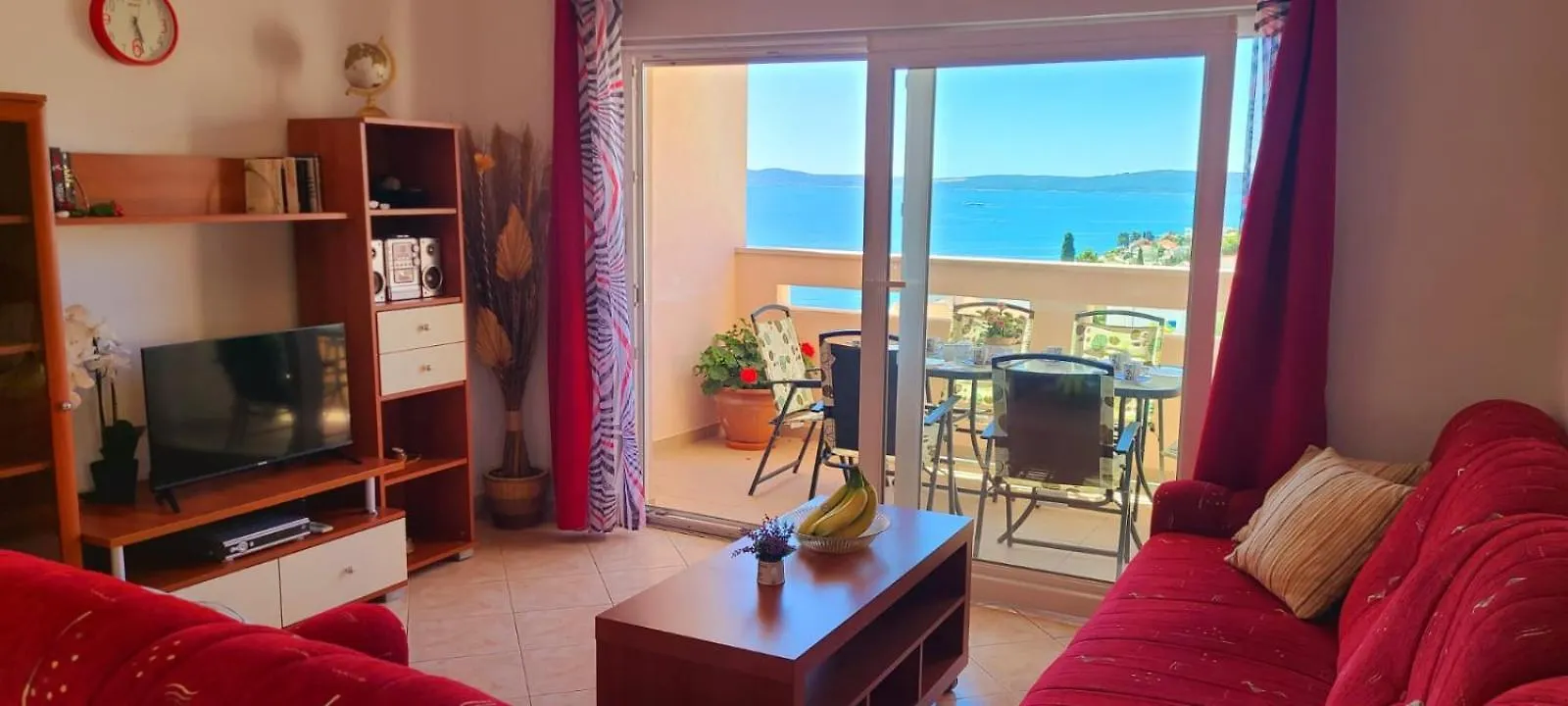 Lejlighed Seaview Apt, Communal Swimming Pool, 250M To Beach, Parking, 4Km To Trogir Old Town Kroatien
